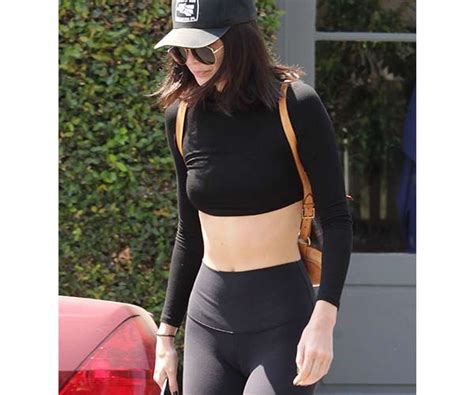 celebrities cameltoe|How Did These Celebrities Not Realize They Had A Major Camel。